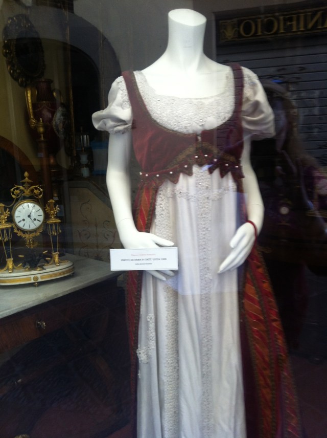 Wearable beauty applies in 1802 as much as in 2013. 