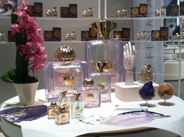 Amouage Fate display.