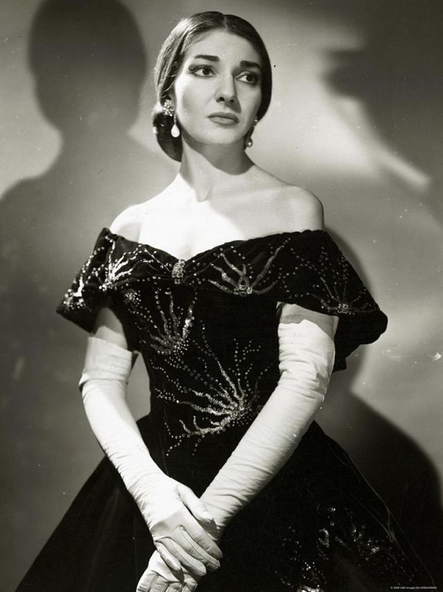 Maria_Callas_(La_Traviata)_2
